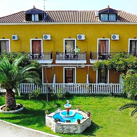 Hotel Plubis 2*