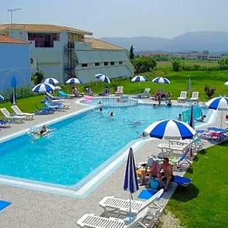 Plubis Hotel 2*